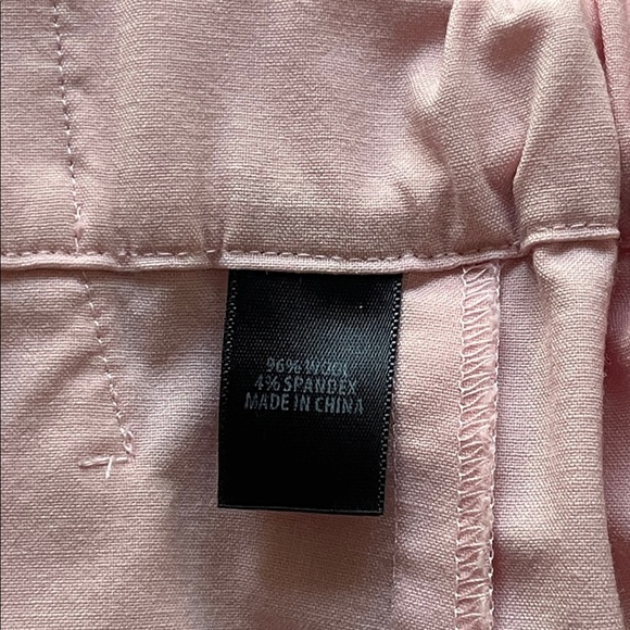 St. John Wool Crepe Pale Pink Trousers Size Large - Picture 9 of 10